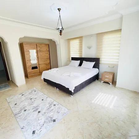 Pleasant And Central Flat With Jacuzzi And Private Pool In *