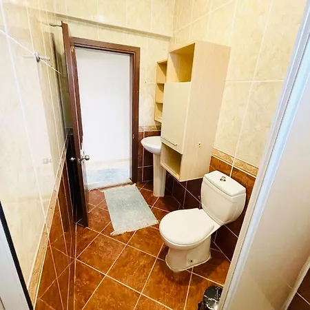 Pleasant And Central Flat With Jacuzzi And Private Pool In