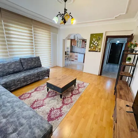Pleasant And Central Flat With Jacuzzi And Private Pool In Appartement *